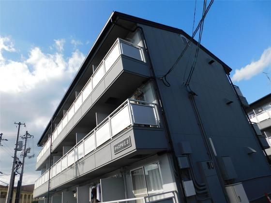 キャステルIIN棟の外観画像