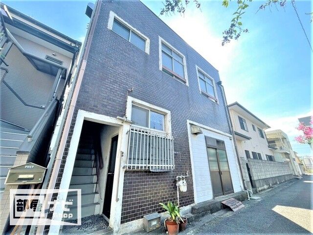 朝日町二丁目一戸建の外観画像