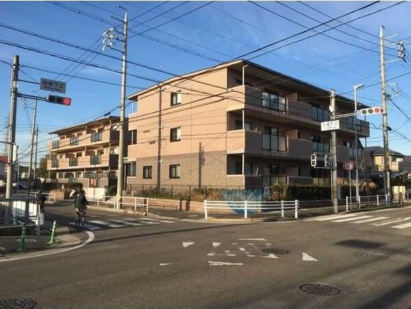 ベルフラワーBSの外観画像