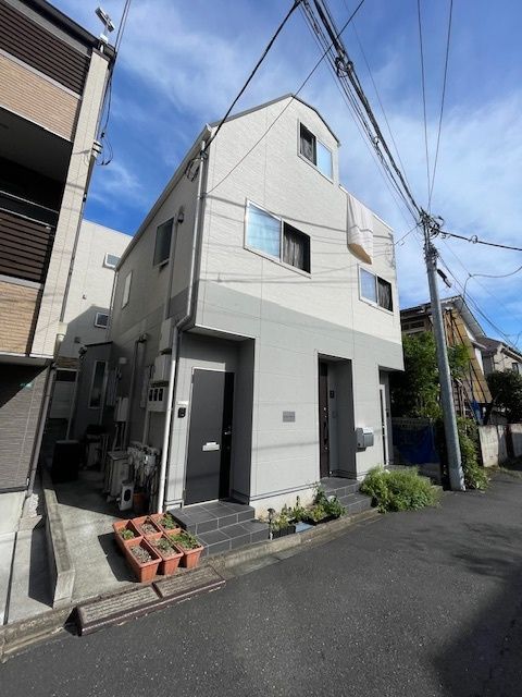アーバン・トリニティの外観画像
