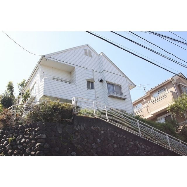 ホワイトヒルズの外観画像