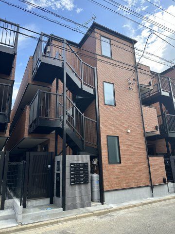 ベイルーム横浜鴨居の外観画像