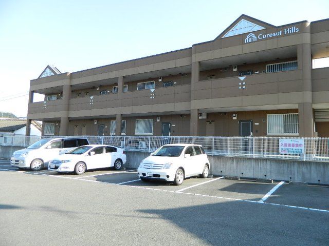 クレストヒルズの外観画像