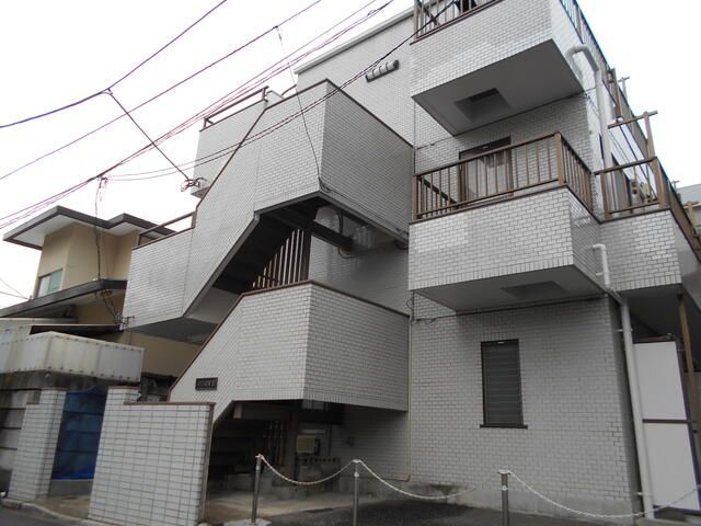 メゾン成増Ⅱ201号室の外観画像