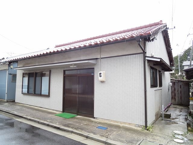 稲荷下住宅の外観画像