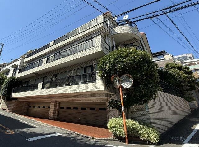 クリスティホームズ三田の外観画像