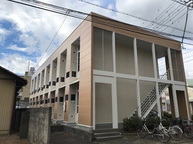 レオパレスリトルリバーの外観画像