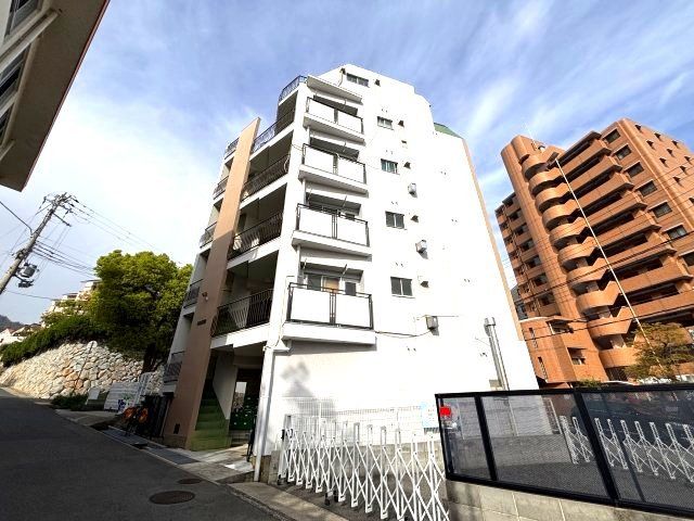 シャトー御影の外観画像