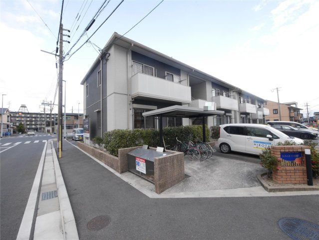 ラフィネ中曽根 A棟の外観画像