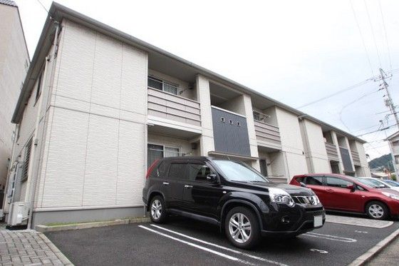 ストゥーディオ雅 A棟の外観画像