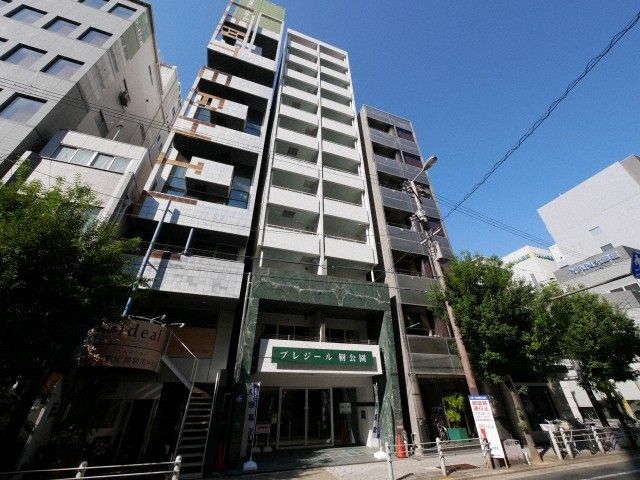 プレジール靭公園の外観画像