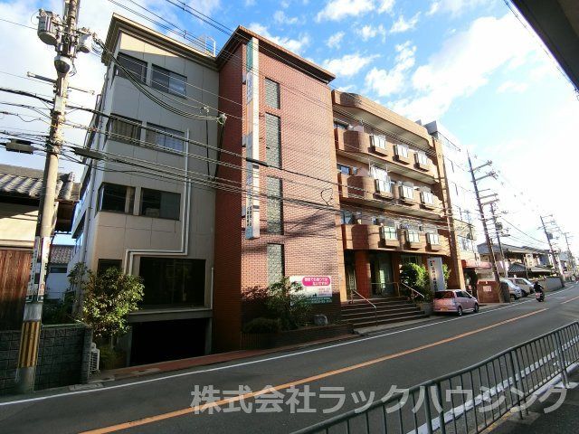 コーポタカハシA棟の外観画像