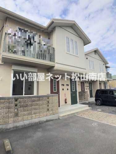 モダンヴィレッジ D棟の外観画像
