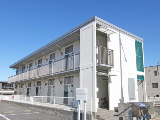 レオパレスコスモスハイツの外観画像