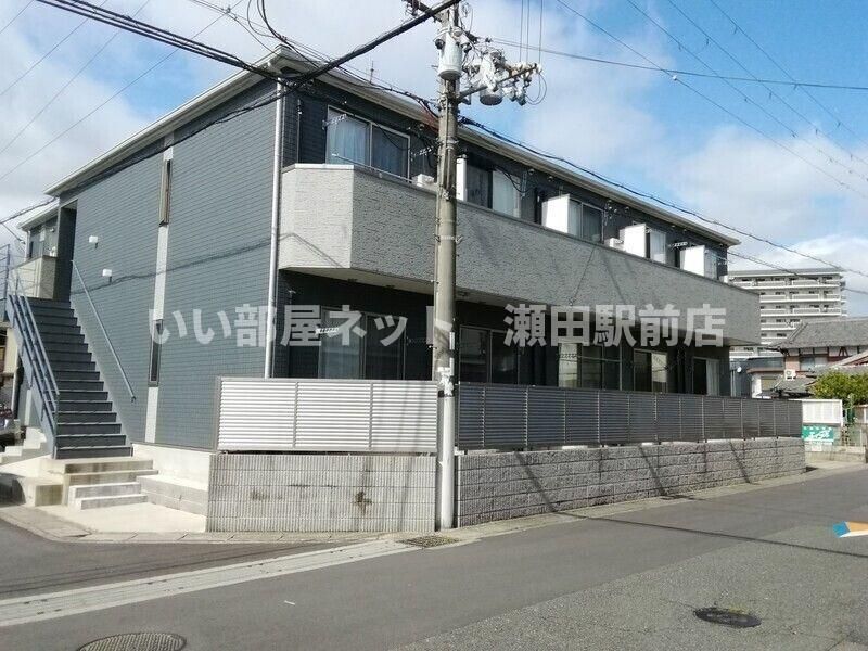モンタネールの外観画像