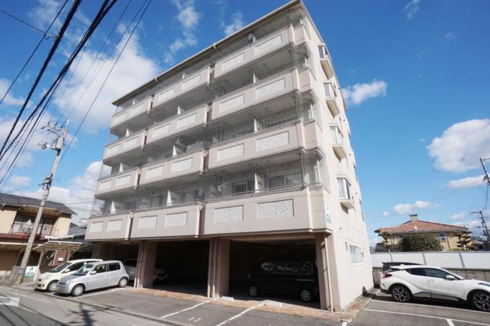 フレクション松山東石井の外観画像