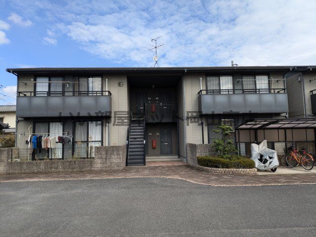 パインパレスGの外観画像