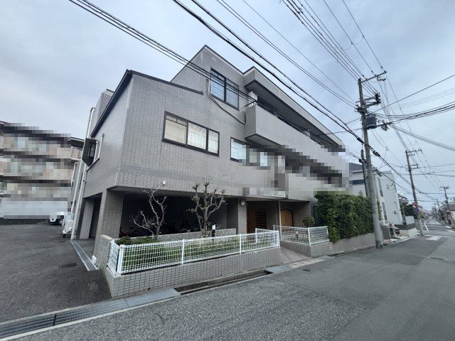 プリメーラリヨンIIの外観画像
