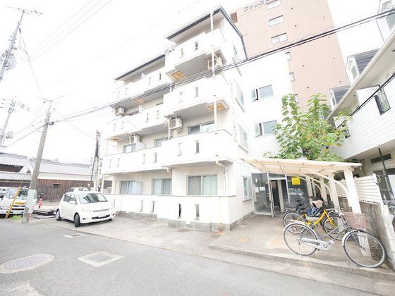 グランドハイツ東古松の外観画像