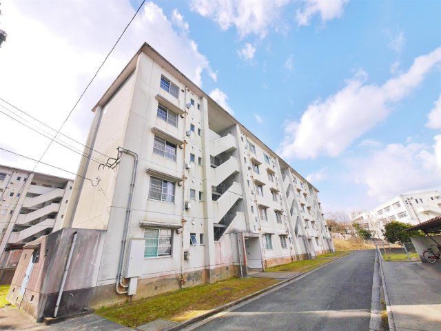 ビレッジハウス直方東 2号棟の外観画像