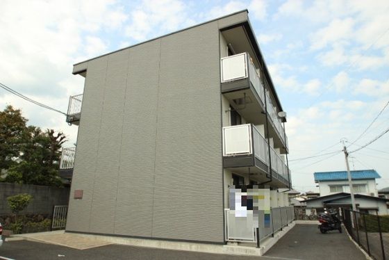 レオパレス東久保の外観画像