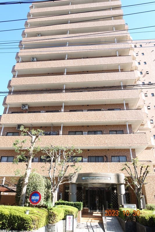 ライオンズマンション浦和常盤公園の外観画像