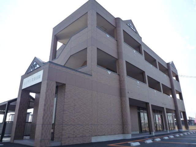 レジデンス美田園の外観画像