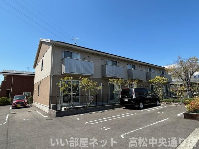 Y's ハウスの外観画像