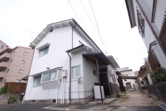 西川住宅の外観画像