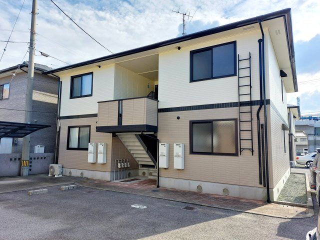 エントピア余戸 A棟の外観画像