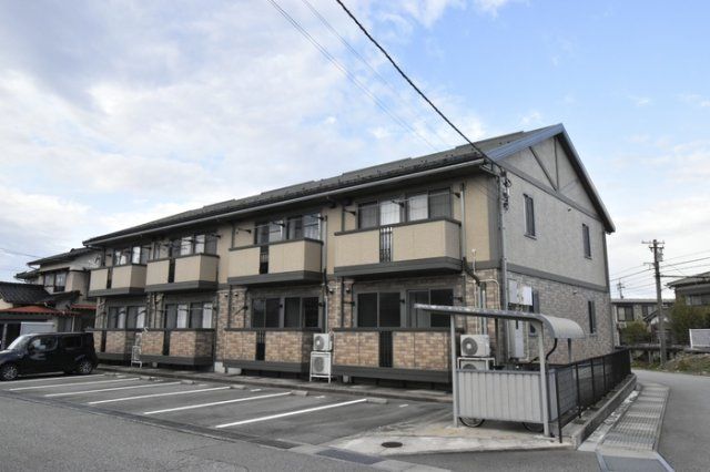 ガーラ・イーストの外観画像