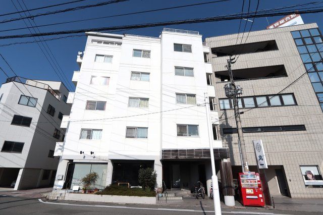 AVIEWの外観画像