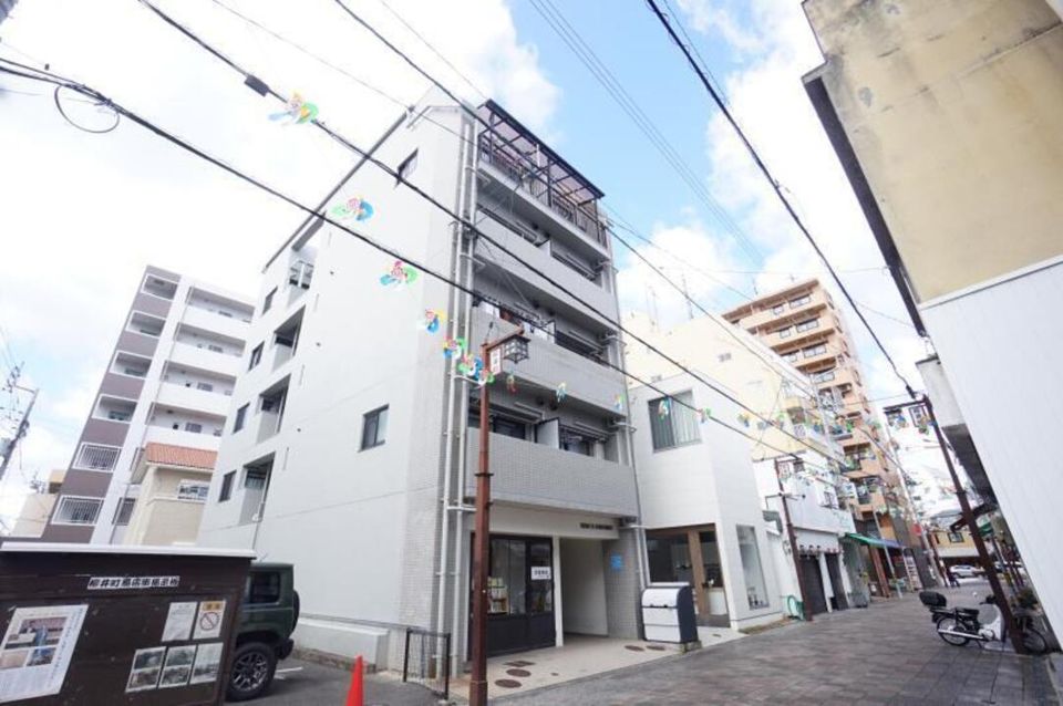 RENO 13 APARTMENTの外観画像