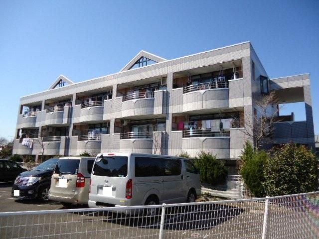 ドミールシャルマンの外観画像