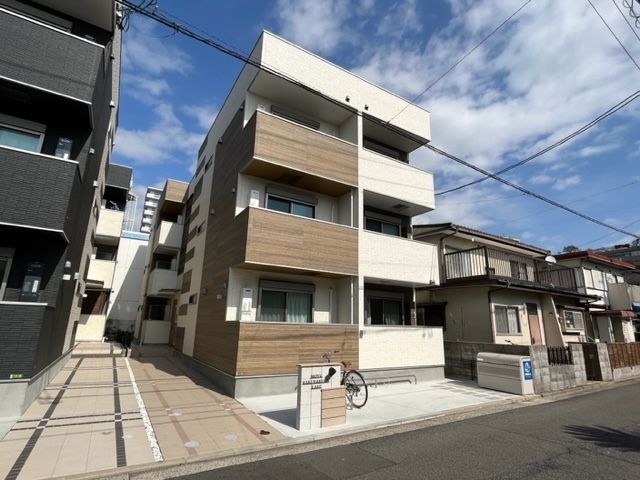 MOVE楽々園EASTの外観画像