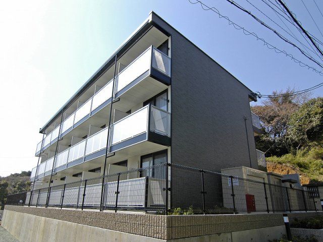 レオパレスエイムフル浜松の外観画像