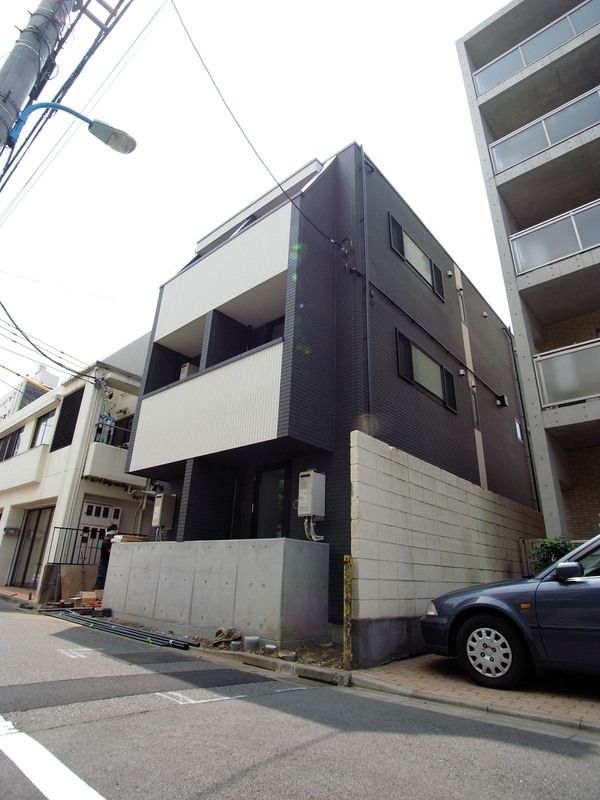 フルーレ早稲田鶴巻町の外観画像