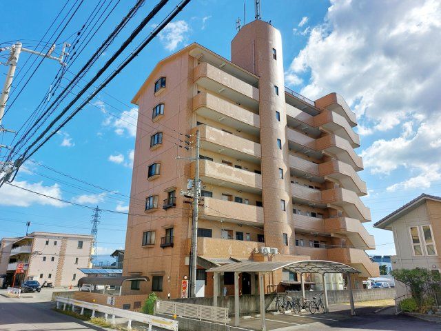 ロイヤルメゾンの外観画像