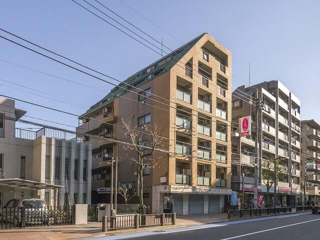 レキップ小平の外観画像