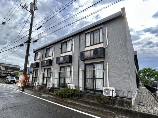 レオパレスM&Eの外観画像