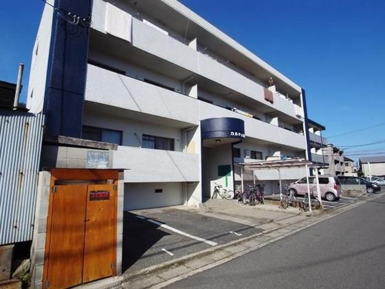 カルチェ尾本の外観画像