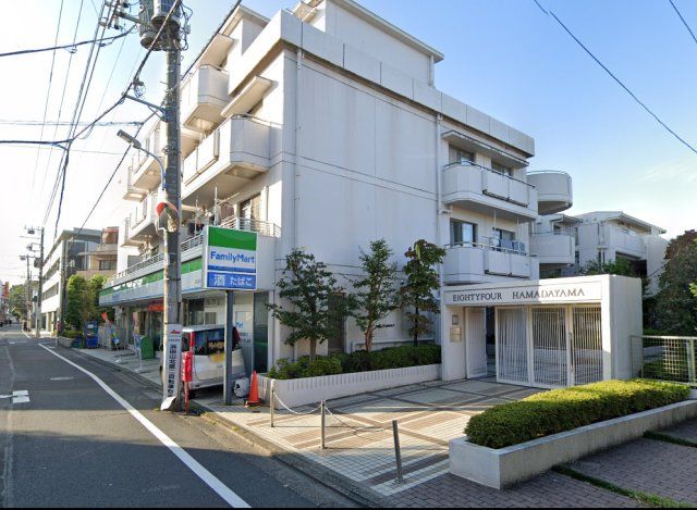 エイティフォーはまだ山の外観画像