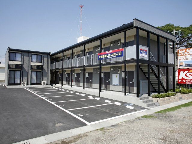レオパレス浜之市76の外観画像