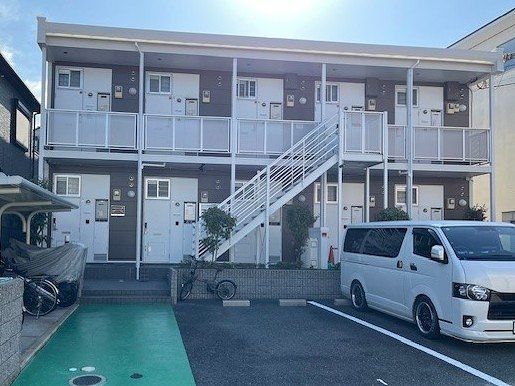 レオパレスJ&Sの外観画像