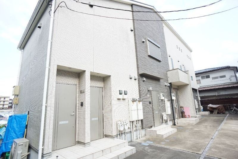 ルルナージェの外観画像