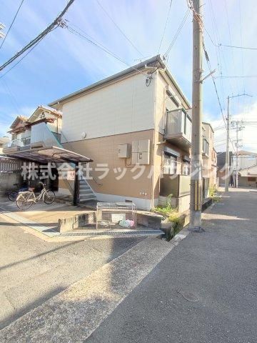 シャーメゾン寝屋川の外観画像