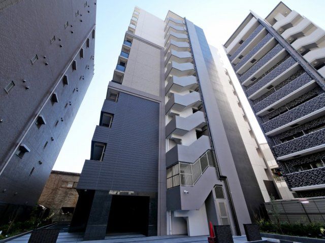Alivisドーム前(旧:ミラージュパレス大阪ドームProsper)の外観画像