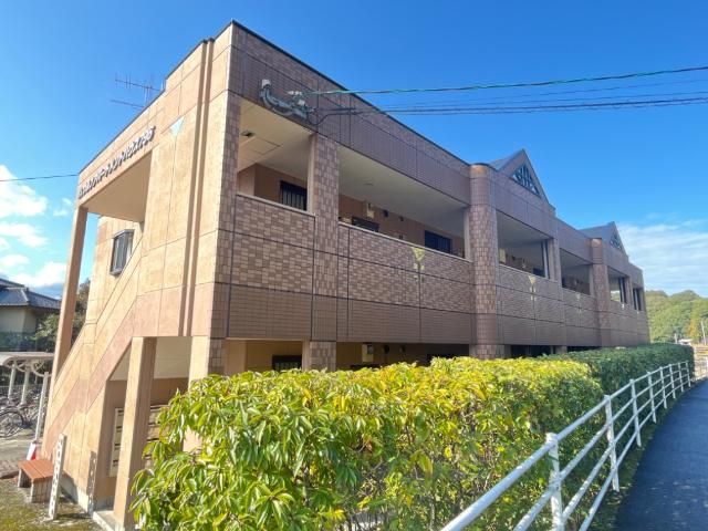 ウルノアパートメントハウス796の外観画像