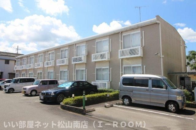 レオパレスプロヴァンス007の外観画像