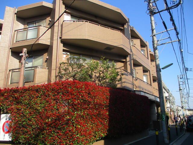 グローリオ駒沢大学の外観画像